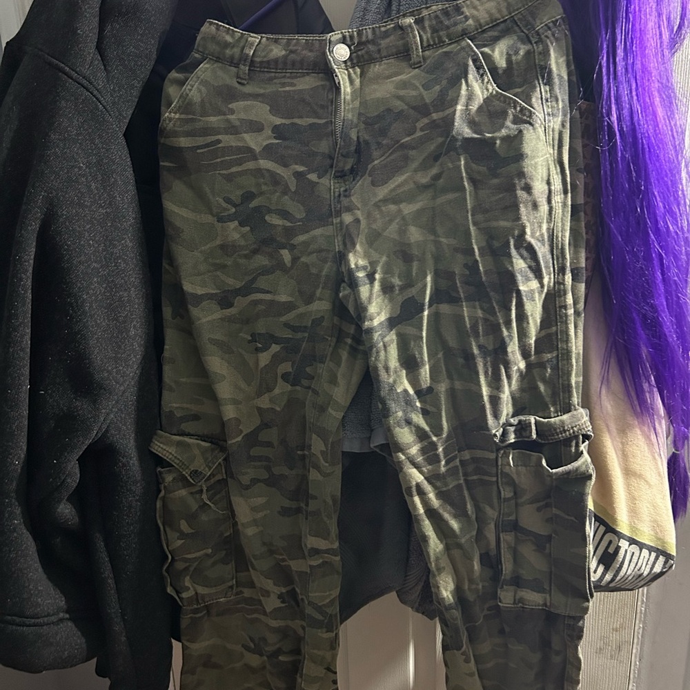 SHEIN Camouflage Wide Leg Pants